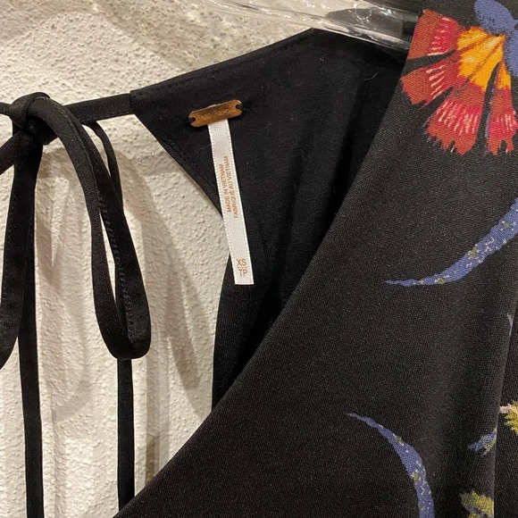 Free People Date Night Floral Dress Size XS EUC - Picture 3 of 4